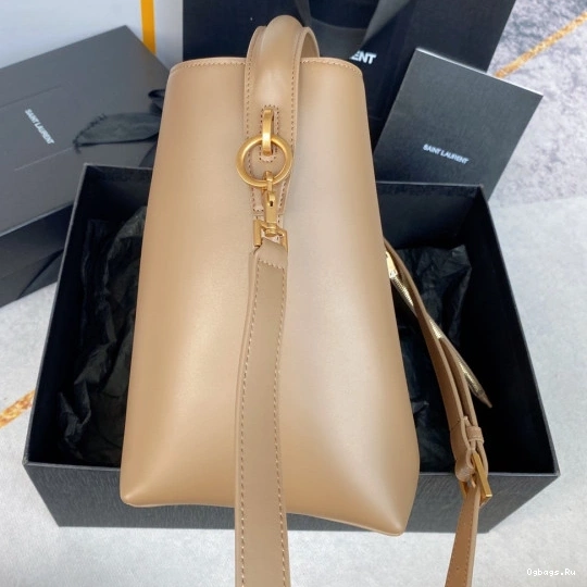 37 YSL LARGE BAG-26*20*12CM LE 0821